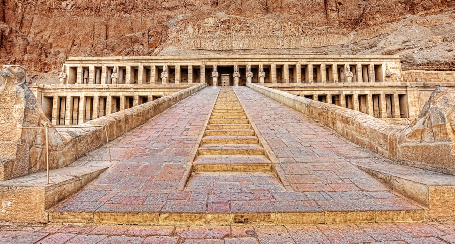 mortuary-temple-queen-hatshepsut